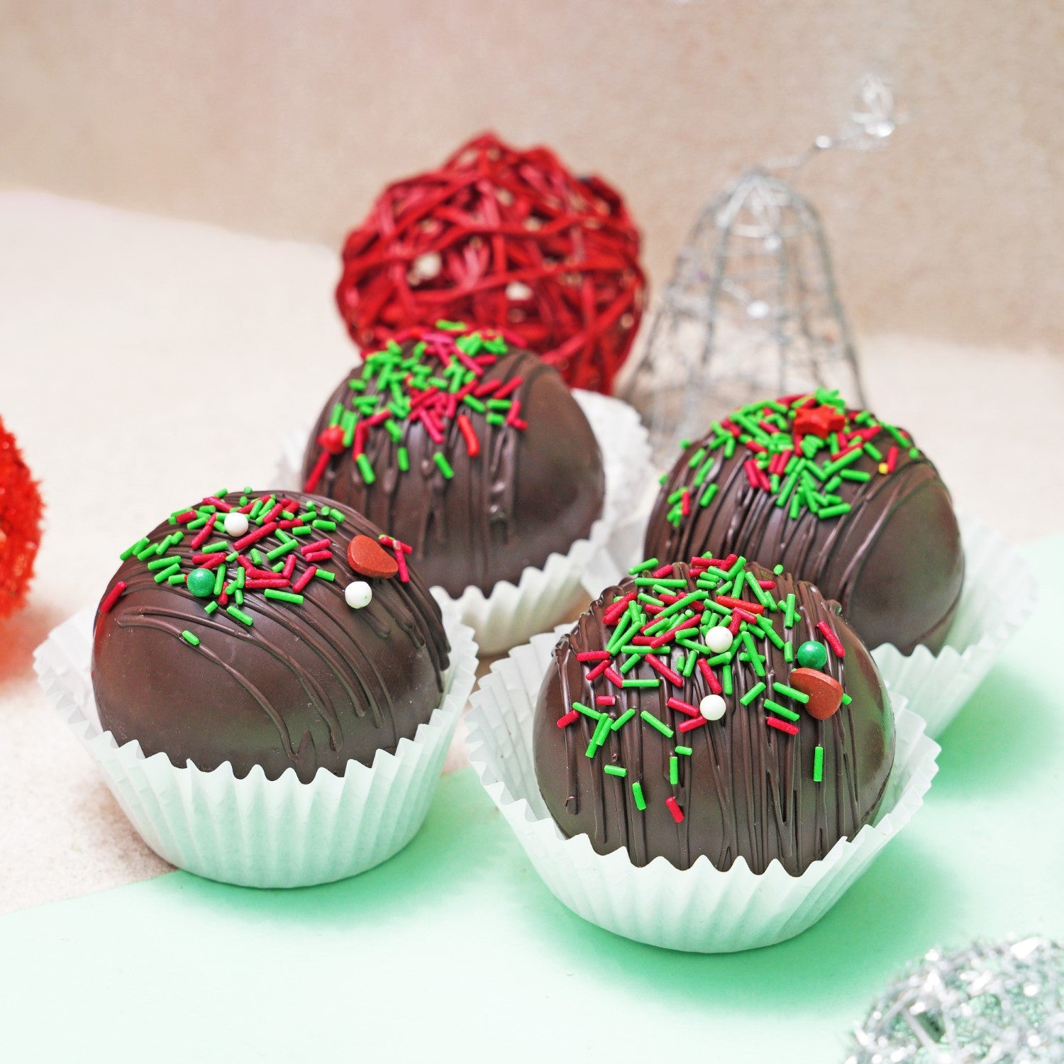 Jingle Bell Cocoa Bomb