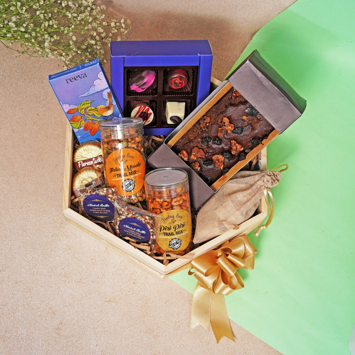 Hexagonal sweet hamper