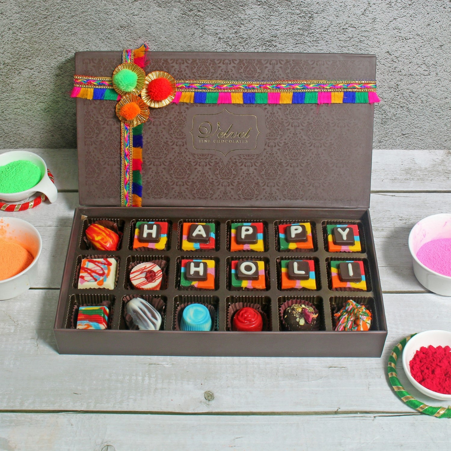 Special Holi Box