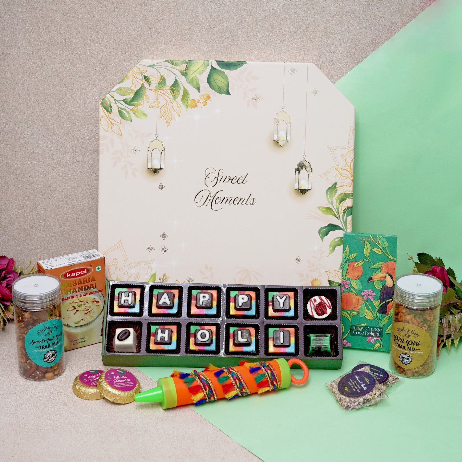 Holi Splendor Box