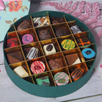 Round sweet box