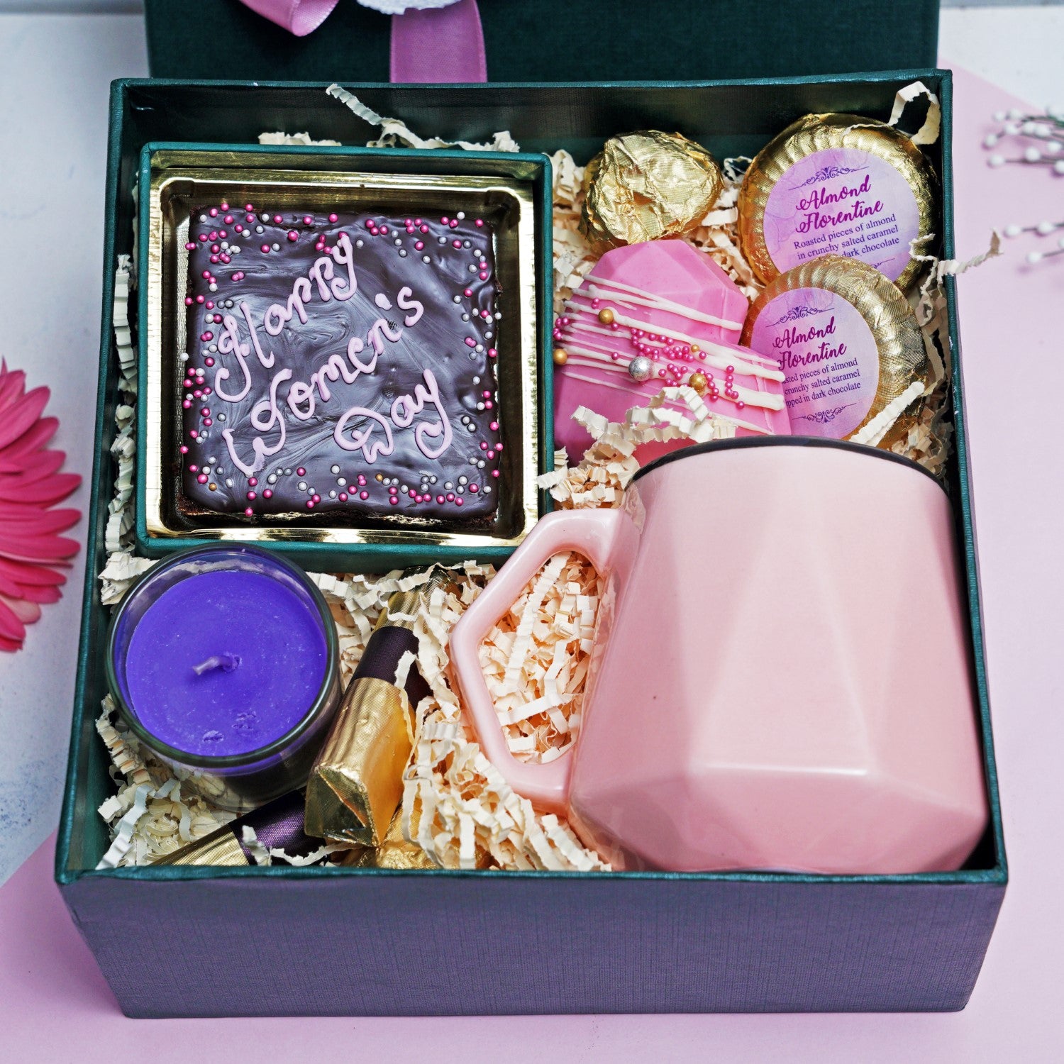 Women's love hamper